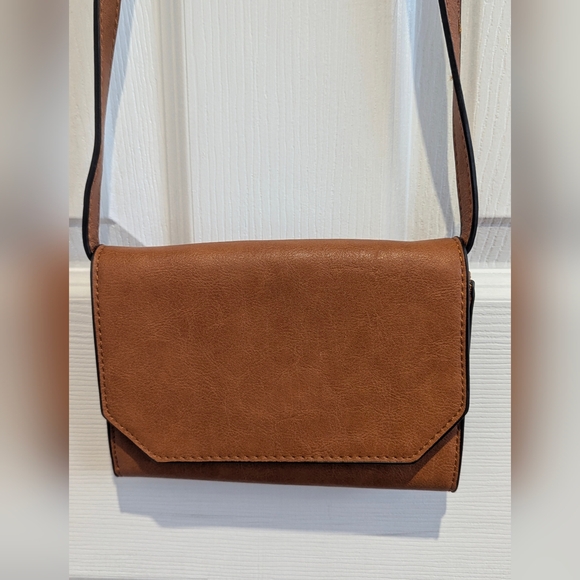 3 For $20 Kimchi Blue Small Brown Purse - Picture 2 of 5